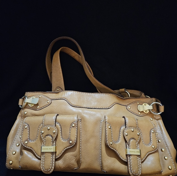 Michael Kors Tan/Cognac Brown Leather Astor Studded Shoulder Bag - Picture 4 of 16